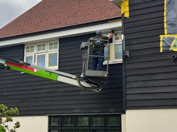 UPVC window spraying